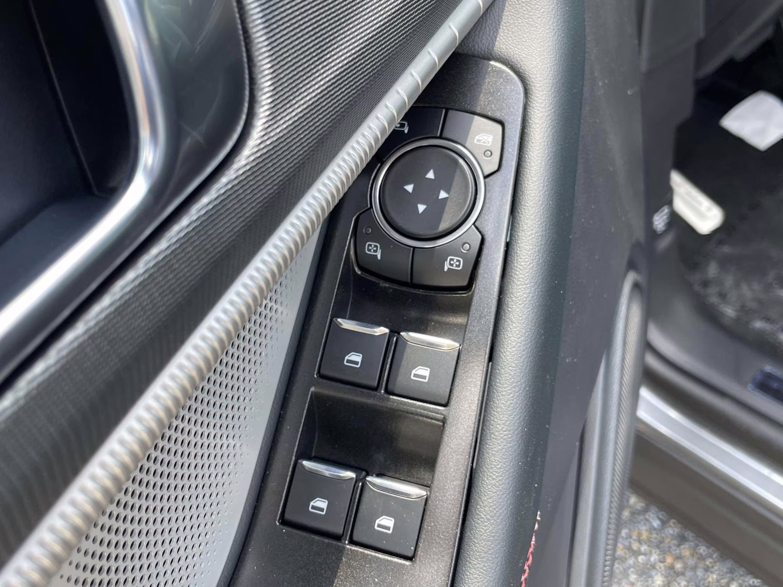 2026 Carbonized Gray Metallic Ford Explorer ST 4X4 SUV