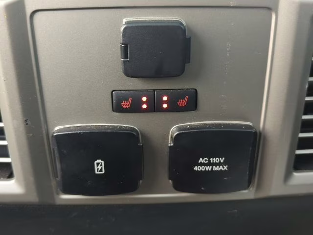 2017 Ingot Silver Metallic Ford Super Duty F-350 SRW Lariat 4X4 Truck