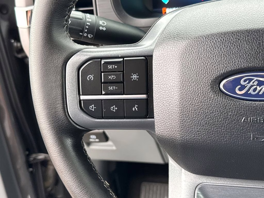 2025 Carbonized Gray Metallic Ford F-150 XLT w/ LIFTKIT 4X4 Truck