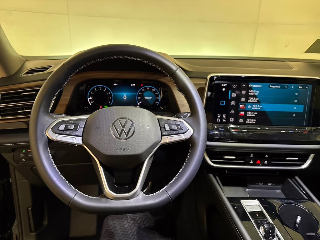 2026 Deep Black Pearl Volkswagen Atlas 2.0T SE w/Technology FWD SUV