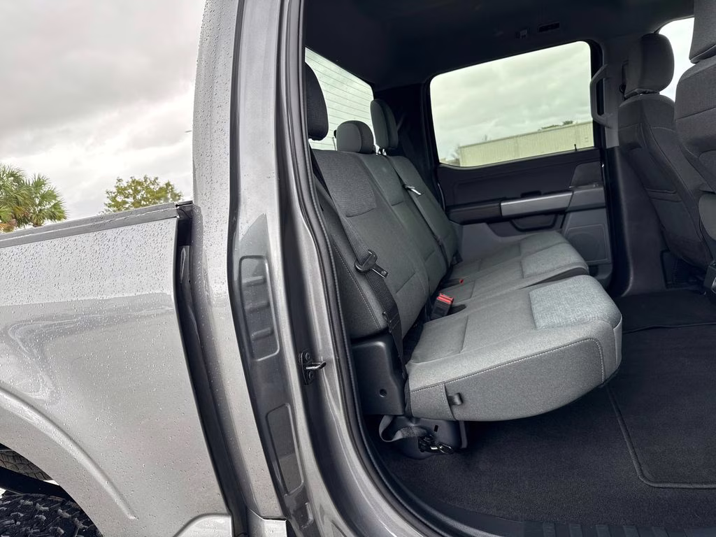 2025 Carbonized Gray Metallic Ford F-150 XLT w/ LIFTKIT 4X4 Truck