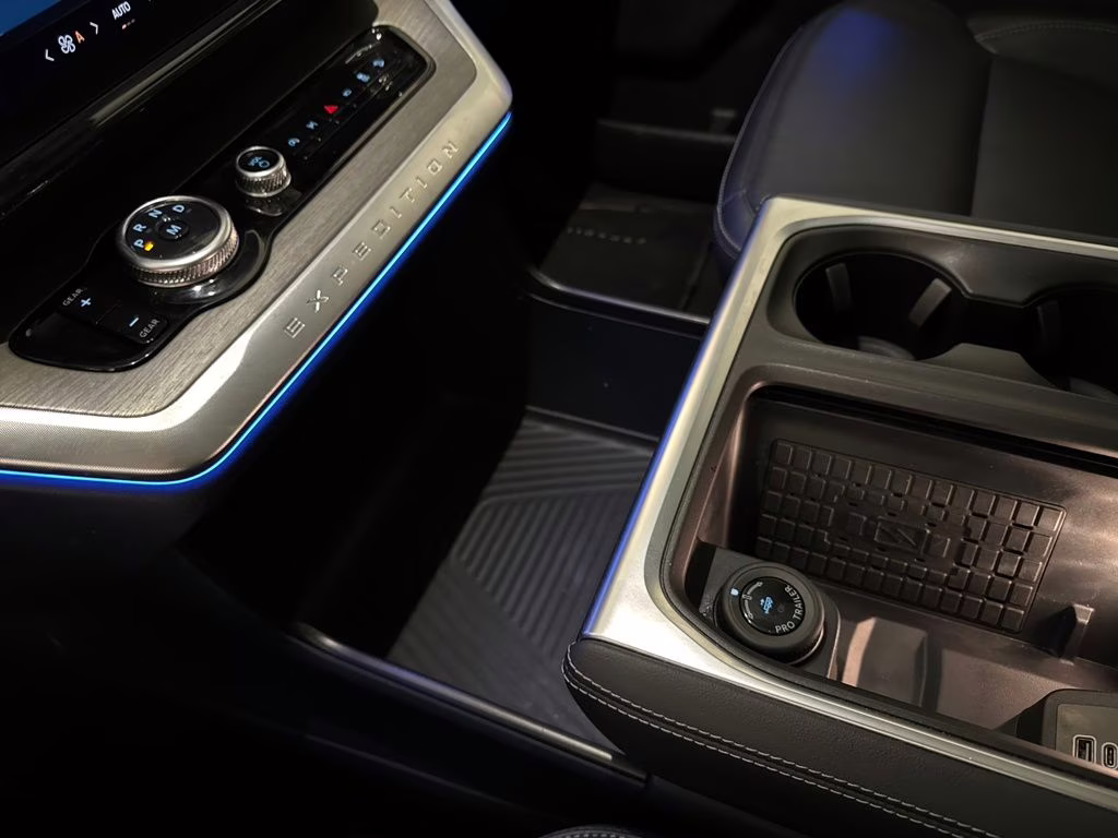 2025 Agate Black Metallic Ford Expedition Max Platinum 4X4 SUV