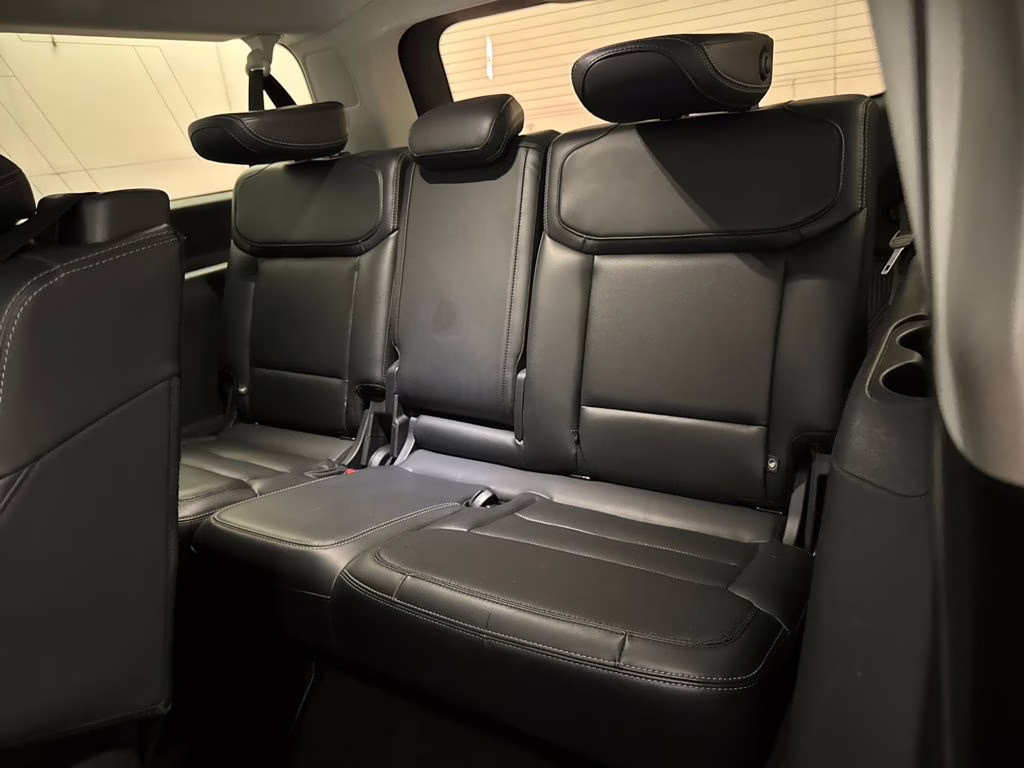 2025 Agate Black Metallic Ford Expedition Max Platinum 4X4 SUV