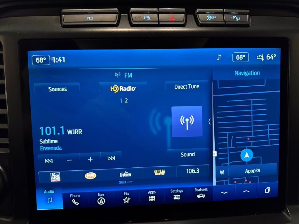 2023 Avalanche Ford F-150 Lariat 4X4 Truck