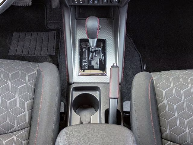 2024 White Mitsubishi Outlander Sport 2.0 LE 4X4 SUV