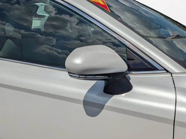 2023 Wind Chill Pearl Toyota Camry XLE FWD Sedan