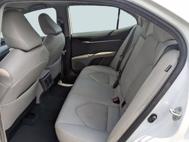 2023 Wind Chill Pearl Toyota Camry XLE FWD Sedan