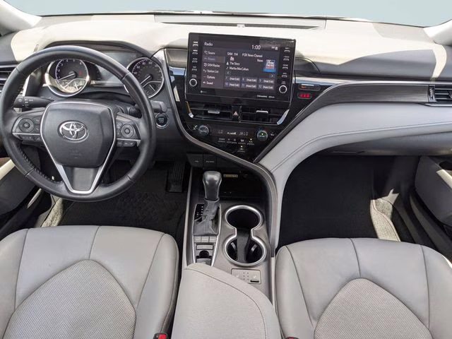 2023 Wind Chill Pearl Toyota Camry XLE FWD Sedan
