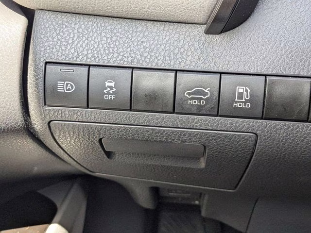 2023 Wind Chill Pearl Toyota Camry XLE FWD Sedan