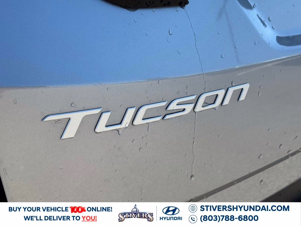 2026 Shimmering Silver Hyundai Tucson SEL FWD SUV