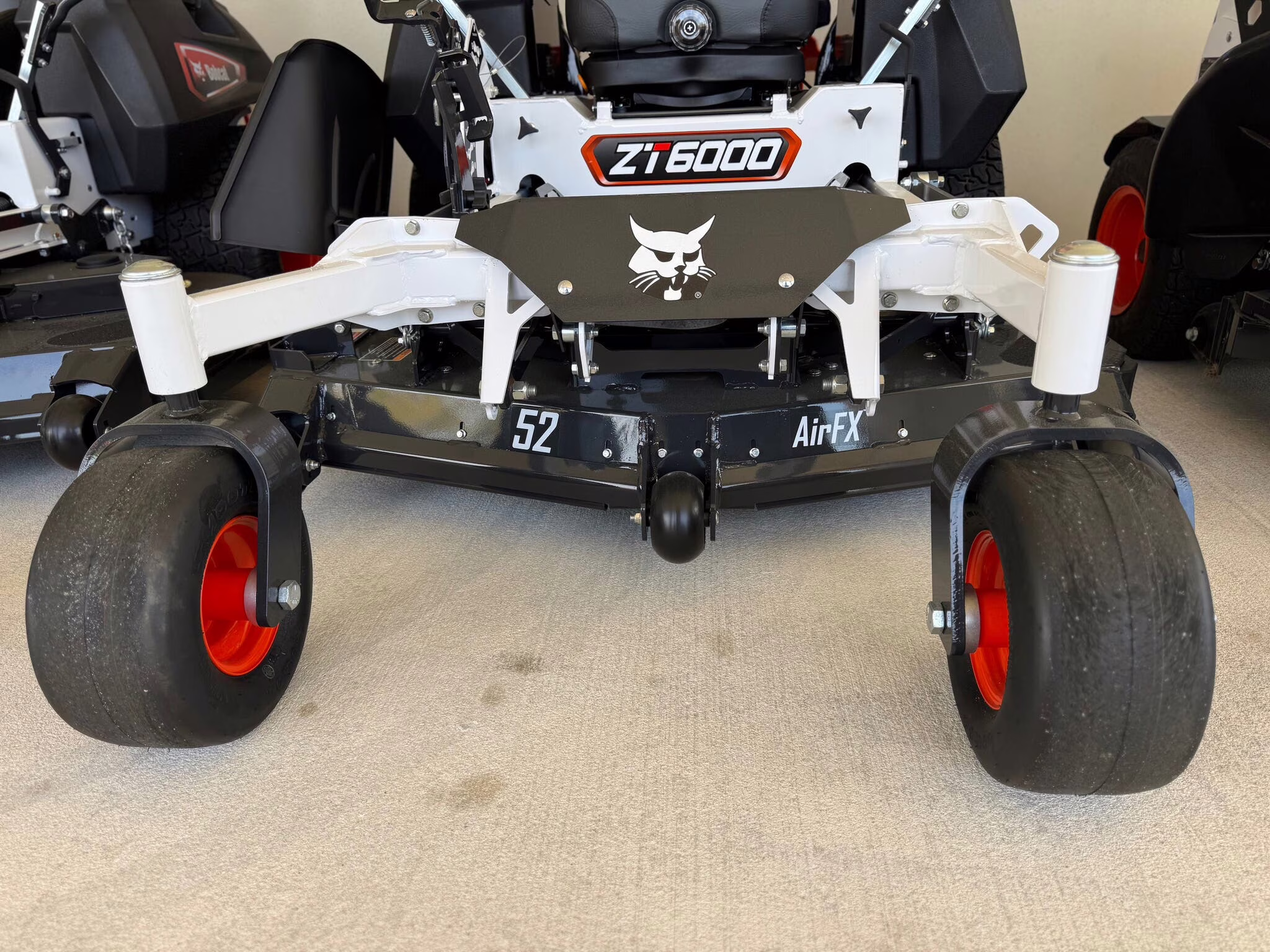 2026 Bobcat ZT6000 Series ZT6052 Lawn Mower