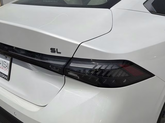 2026 Aspen White Tricoat Nissan Sentra SL FWD Sedan