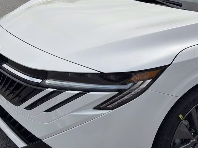 2026 Aspen White Tricoat Nissan Sentra SL FWD Sedan