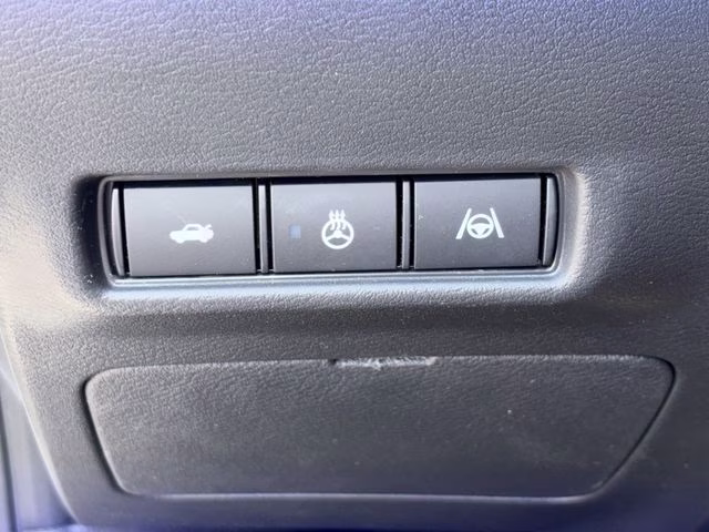 2026 Aspen White Tricoat Nissan Sentra SL FWD Sedan