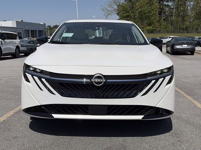 2026 Aspen White Tricoat Nissan Sentra SL FWD Sedan