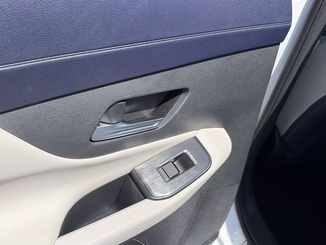 2026 Aspen White Tricoat Nissan Sentra SL FWD Sedan