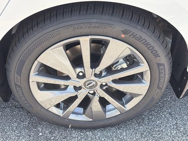2026 Aspen White Tricoat Nissan Sentra SL FWD Sedan