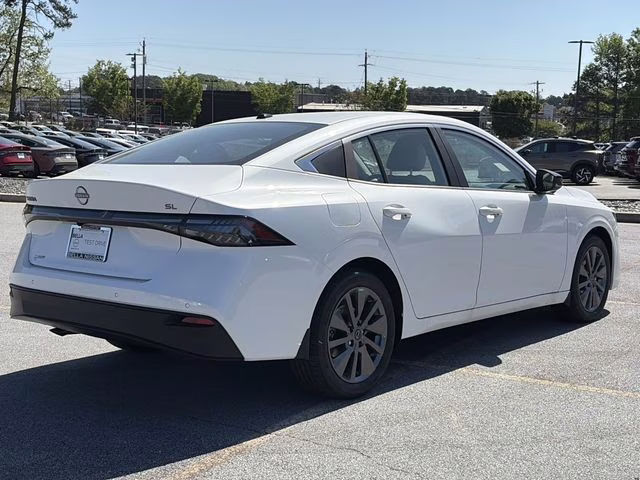 2026 Aspen White Tricoat Nissan Sentra SL FWD Sedan