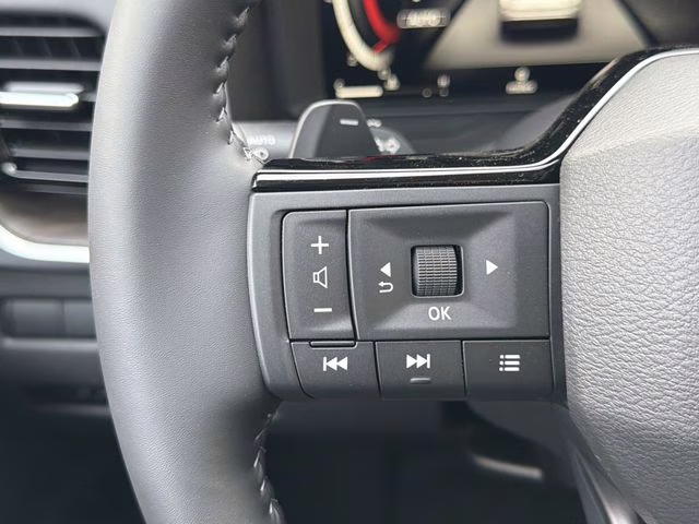 2026 Champagne Silver Metallic Nissan Rogue Platinum AWD SUV