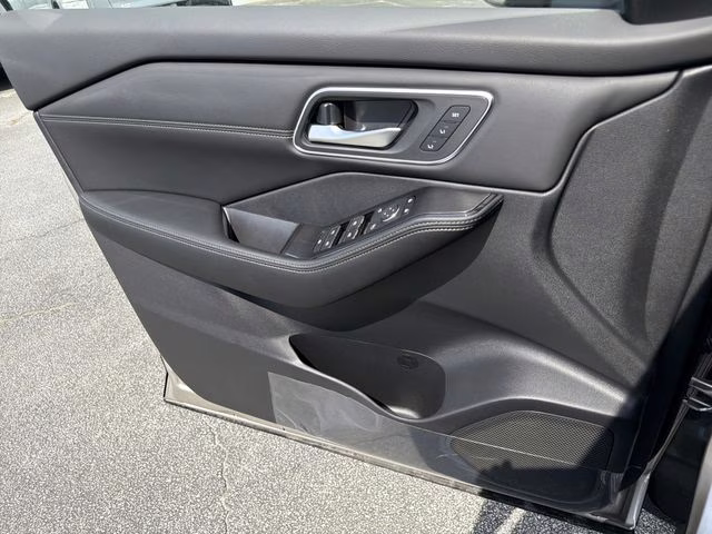 2026 Champagne Silver Metallic Nissan Rogue Platinum AWD SUV