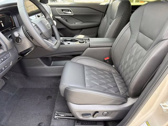 2026 Champagne Silver Metallic Nissan Rogue Platinum AWD SUV