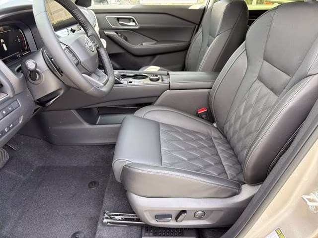 2026 Champagne Silver Metallic Nissan Rogue Platinum AWD SUV