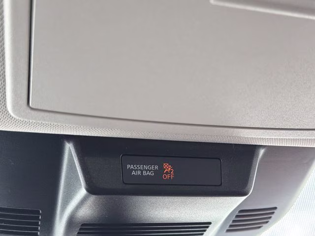 2026 Everest White Pearl Tricoat Nissan Rogue Platinum AWD SUV