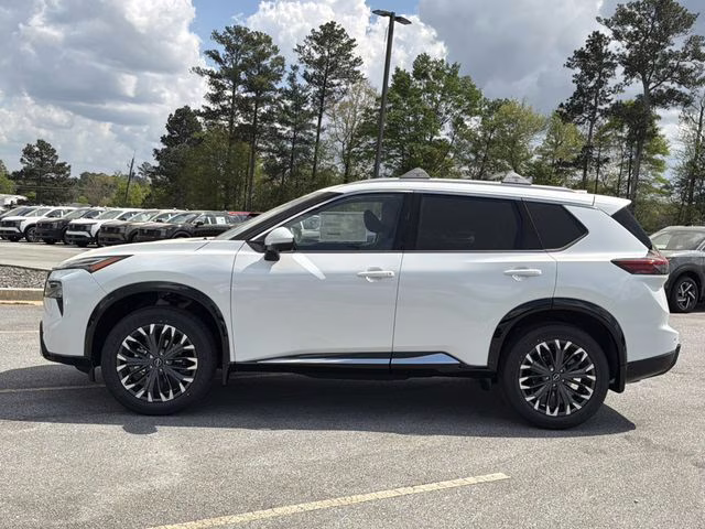 2026 Everest White Pearl Tricoat Nissan Rogue Platinum AWD SUV