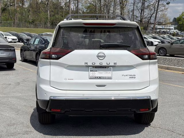 2026 Everest White Pearl Tricoat Nissan Rogue Platinum AWD SUV