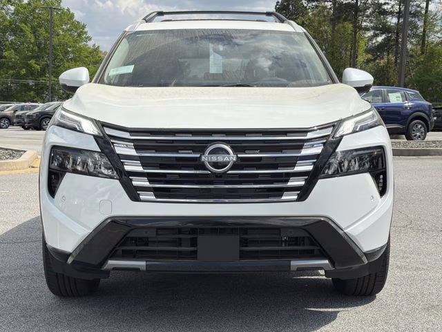 2026 Everest White Pearl Tricoat Nissan Rogue Platinum AWD SUV