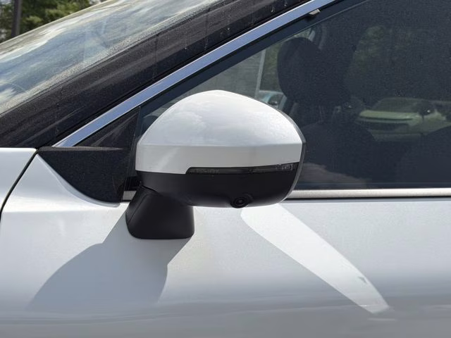 2026 Everest White Pearl Tricoat Nissan Rogue Platinum AWD SUV