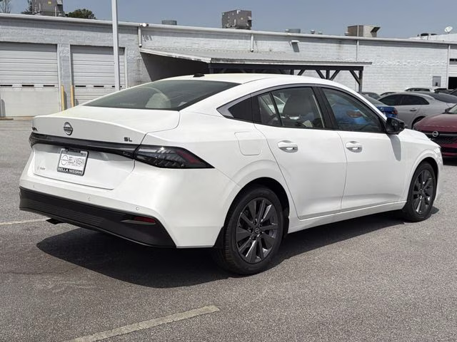 2026 Aspen White Tricoat Nissan Sentra SL FWD Sedan