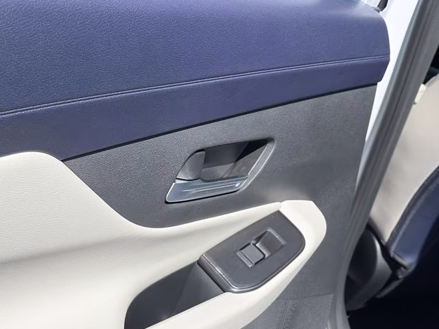 2026 Aspen White Tricoat Nissan Sentra SL FWD Sedan