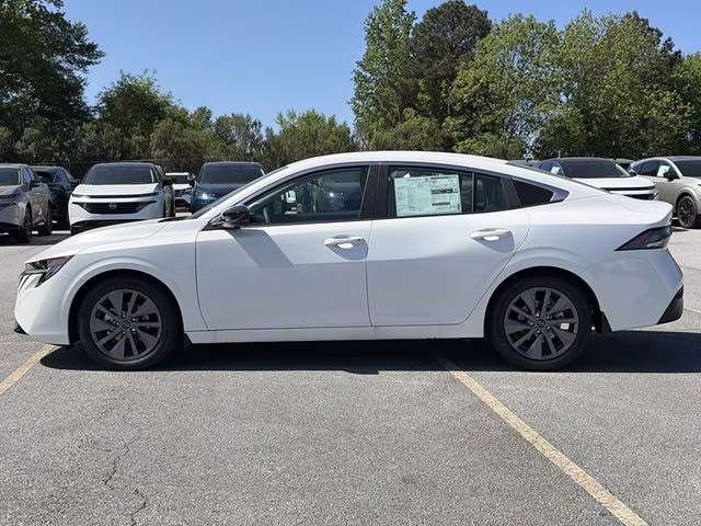 2026 Aspen White Tricoat Nissan Sentra SL FWD Sedan