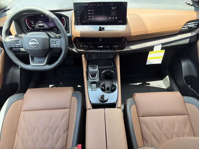 2026 Everest White Pearl Tricoat Nissan Rogue Platinum AWD SUV