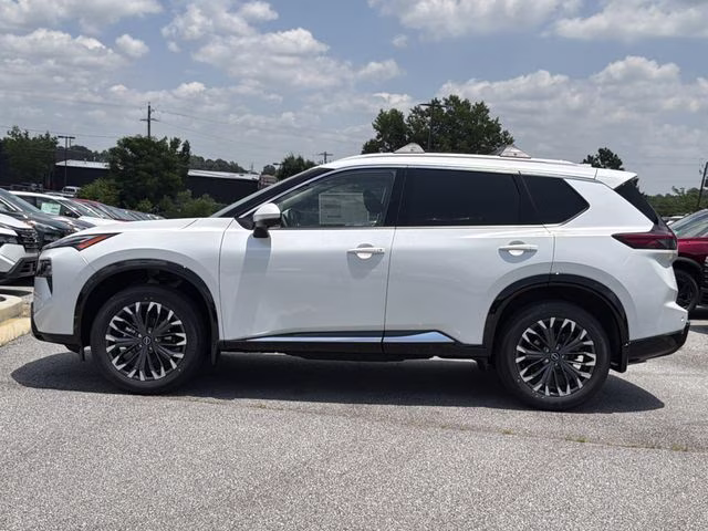 2026 Everest White Pearl Tricoat Nissan Rogue Platinum AWD SUV