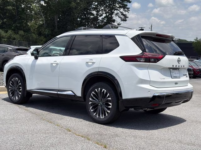 2026 Everest White Pearl Tricoat Nissan Rogue Platinum AWD SUV