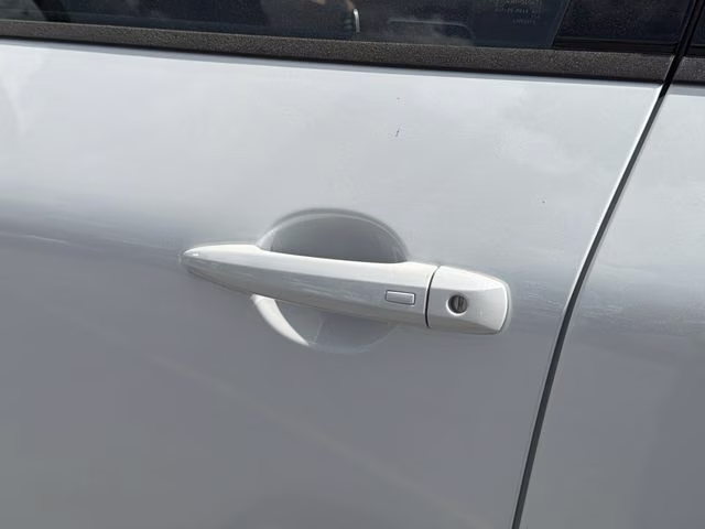 2026 Everest White Pearl Tricoat Nissan Rogue Platinum AWD SUV