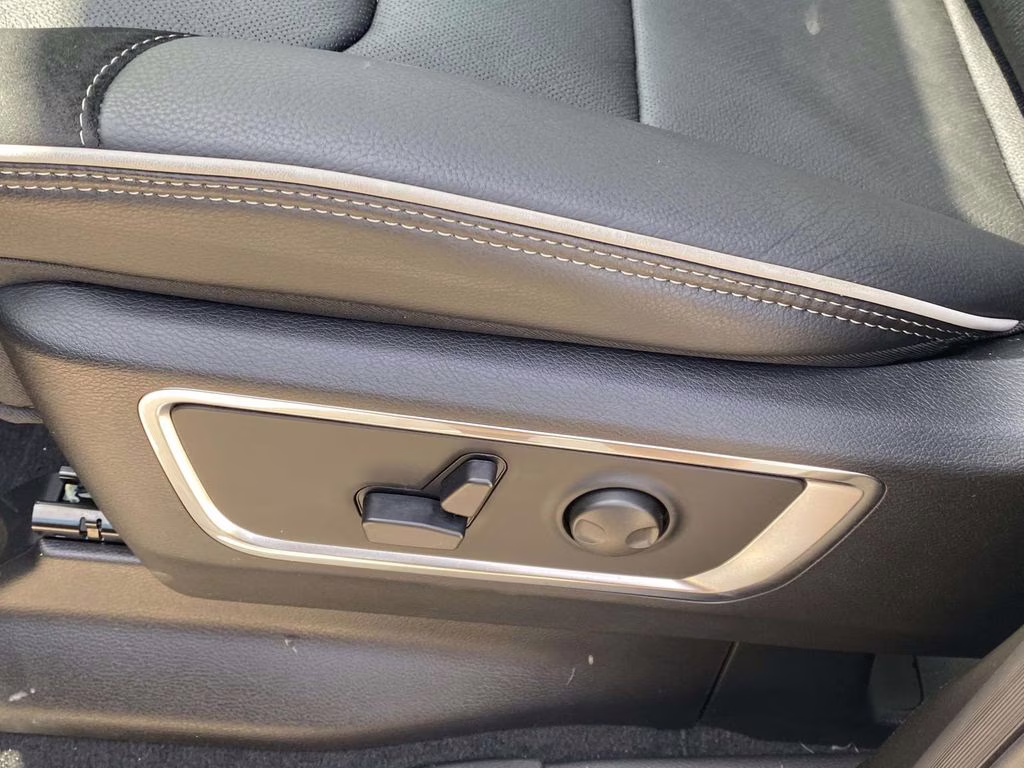 2026 Canyon Lake Ram 1500 Laramie 4X4 Truck