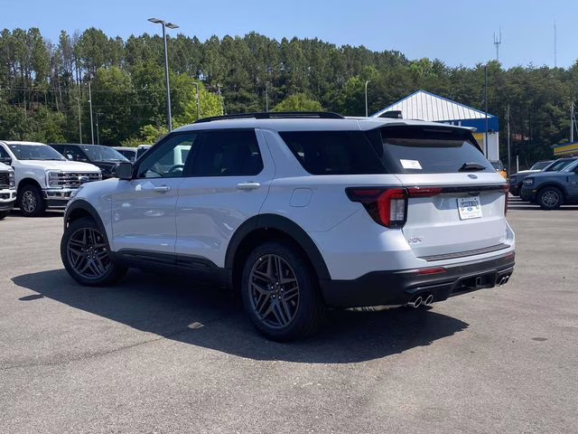 2026 White Metallic Ford Explorer ST 4X4 SUV
