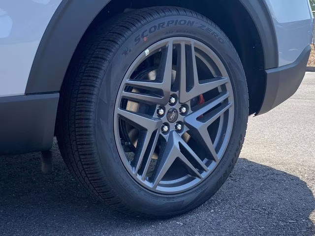 2026 White Metallic Ford Explorer ST 4X4 SUV