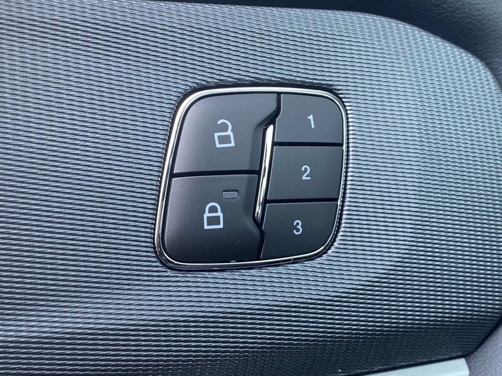 2026 White Metallic Ford Explorer ST 4X4 SUV