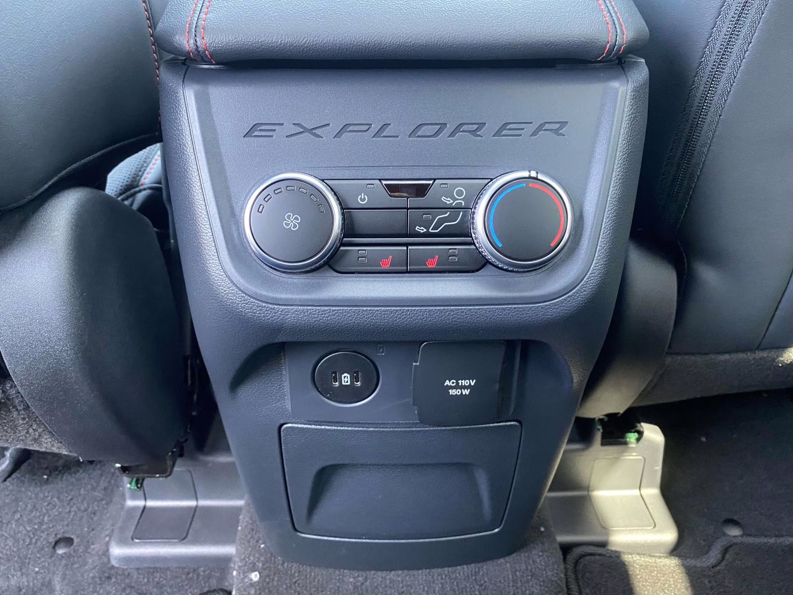 2026 Agate Black Metallic Ford Explorer ST 4X4 SUV