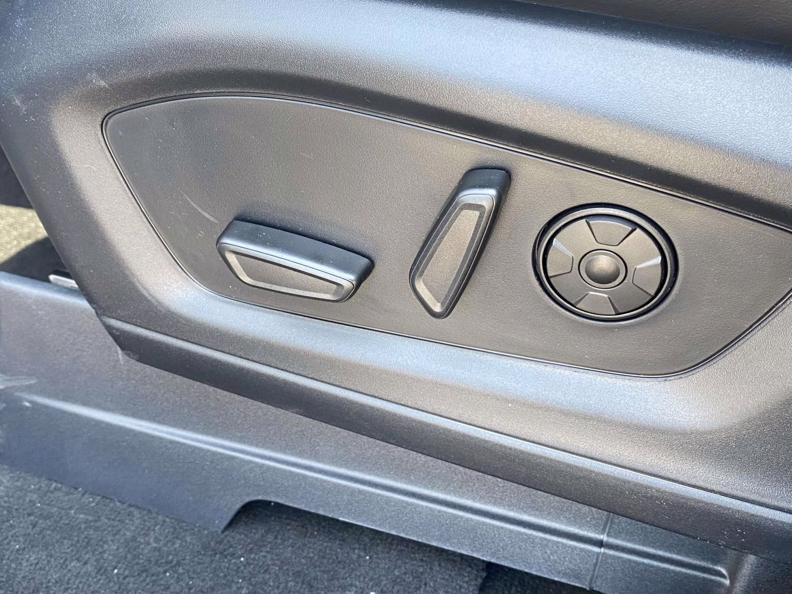 2026 Agate Black Metallic Ford Explorer ST 4X4 SUV