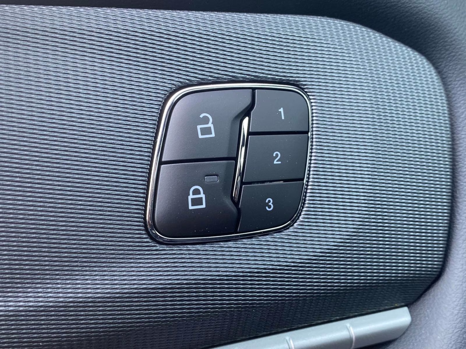 2026 Agate Black Metallic Ford Explorer ST 4X4 SUV