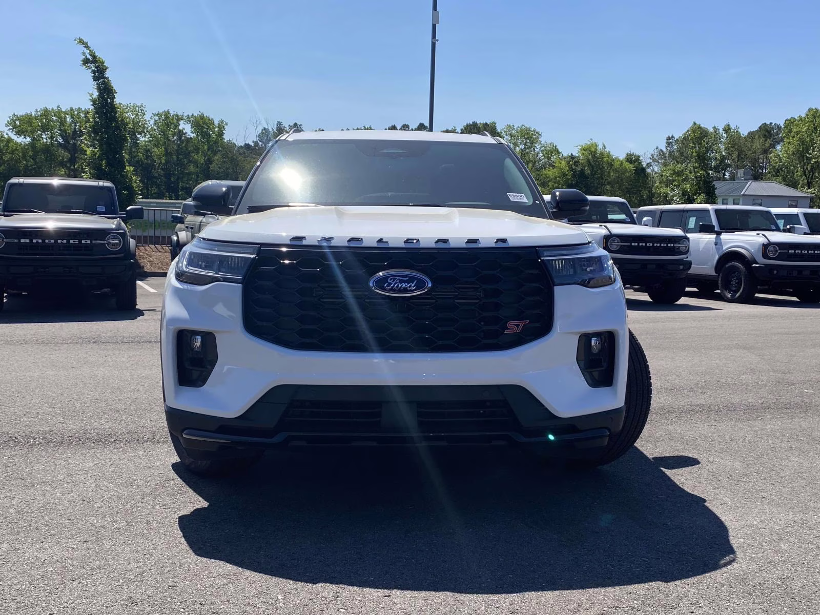 2026 White Ford Explorer ST 4X4 SUV