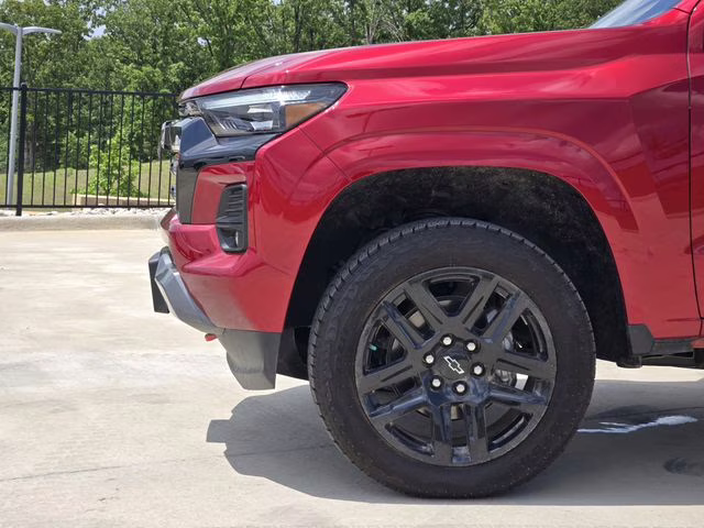 2025 Radiant Red Tintcoat Chevrolet Colorado Z71 4X4 Truck
