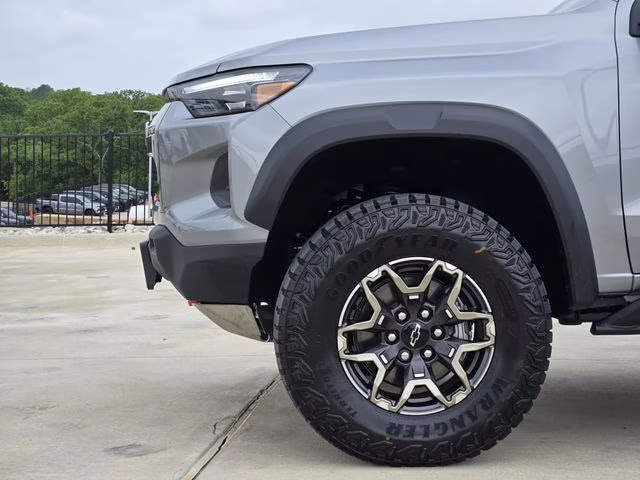 2026 Sterling Gray Metallic Chevrolet Colorado ZR2 4X4 Truck