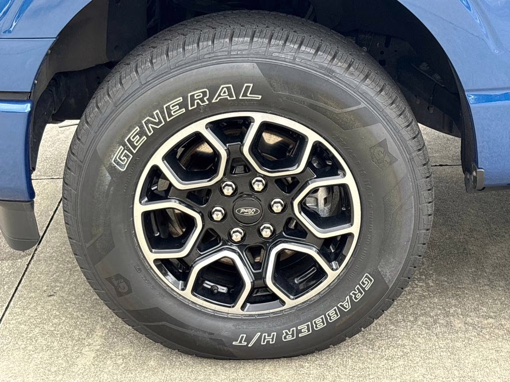 2023 Blue Metallic Ford F-150 XLT 4X4 Truck