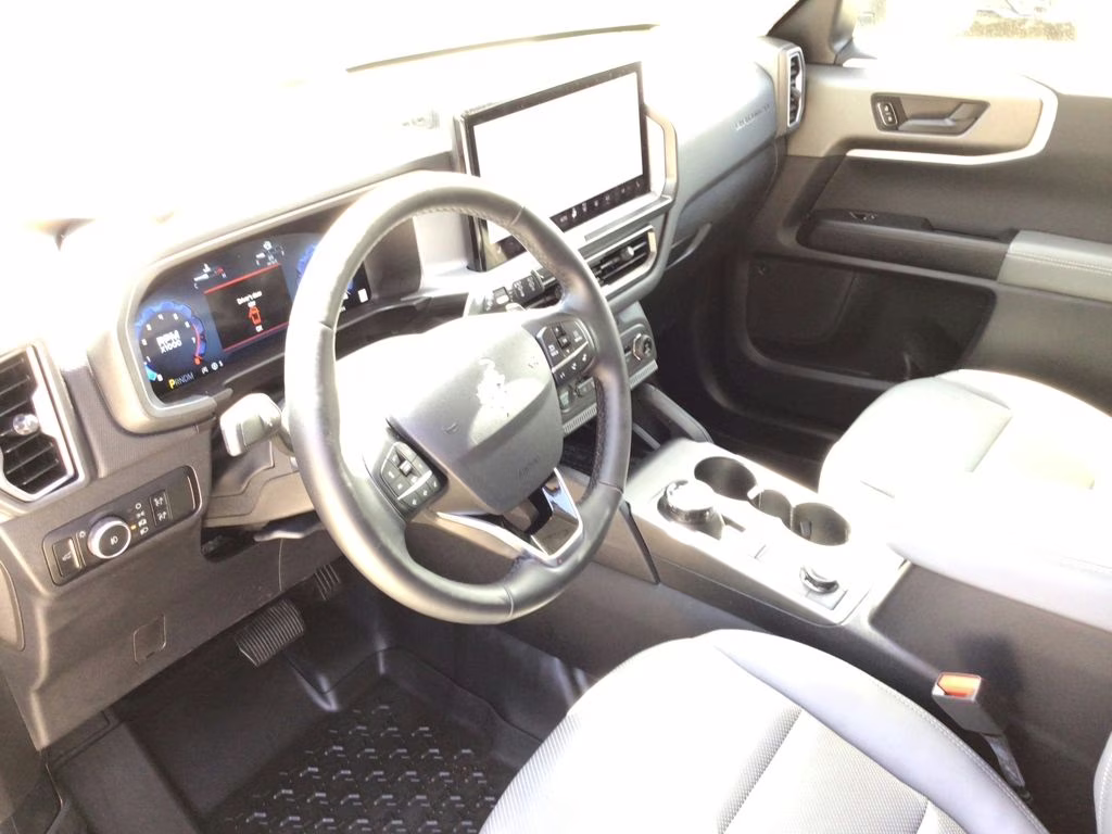 2025 Desert Sand Ford Bronco Sport Badlands 4X4 SUV